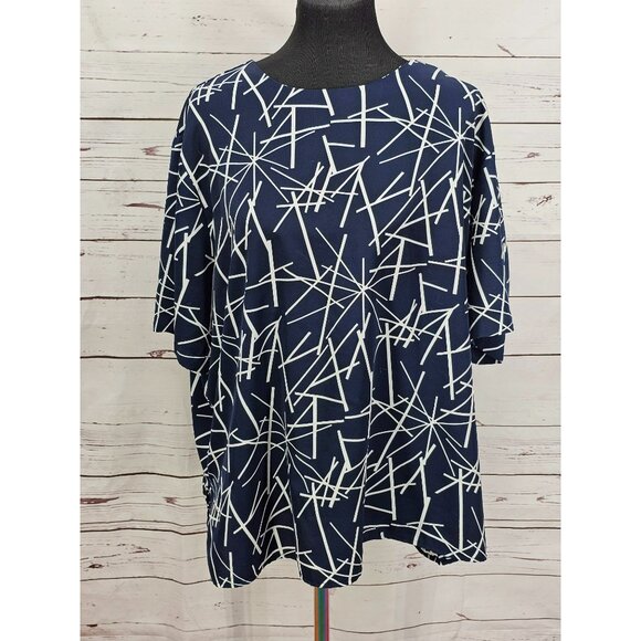 Notations Clothing Company Navy & White Abstract Pattern Blouse - Women's 24W‎ - Picture 4 of 10